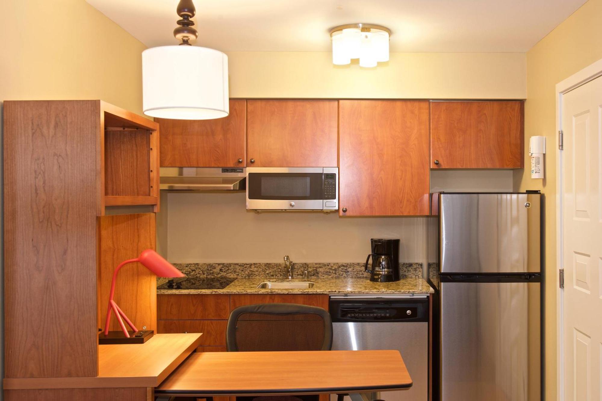 Towneplace By Marriott Seattle Everett/mukilteo Hotel